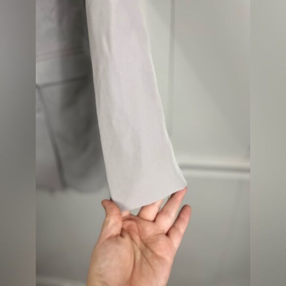 NWT Forever 21 Lavender Trench Coat Medium Minimalist Office Chic Boss Babe - Picture 7 of 9